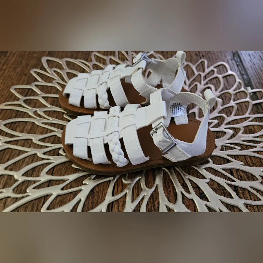 White Covered Toe Sandals. Never Worn Size 6